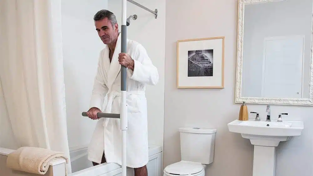 7 Important Factors to Consider in Choosing the Right Bathroom Grab Bars for the Home